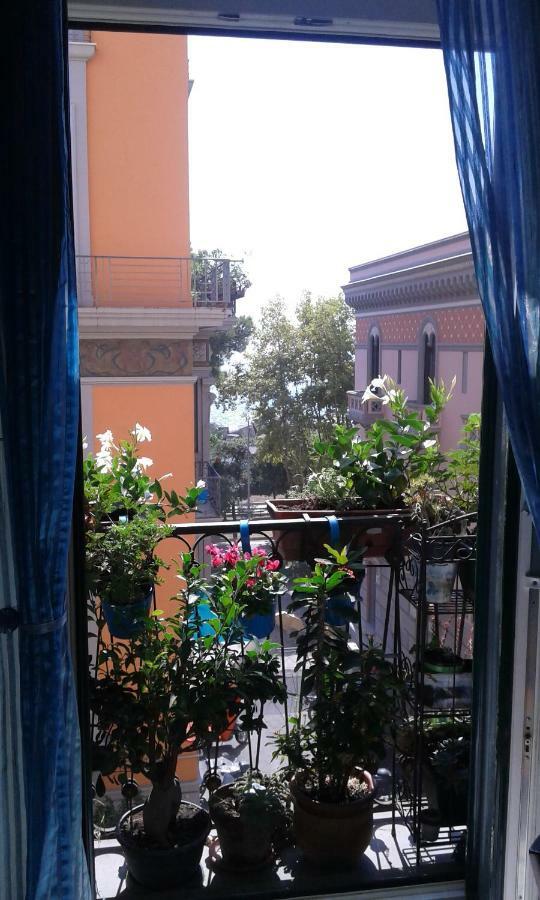 In Via Roma Bed & Breakfast Салерно Екстериор снимка