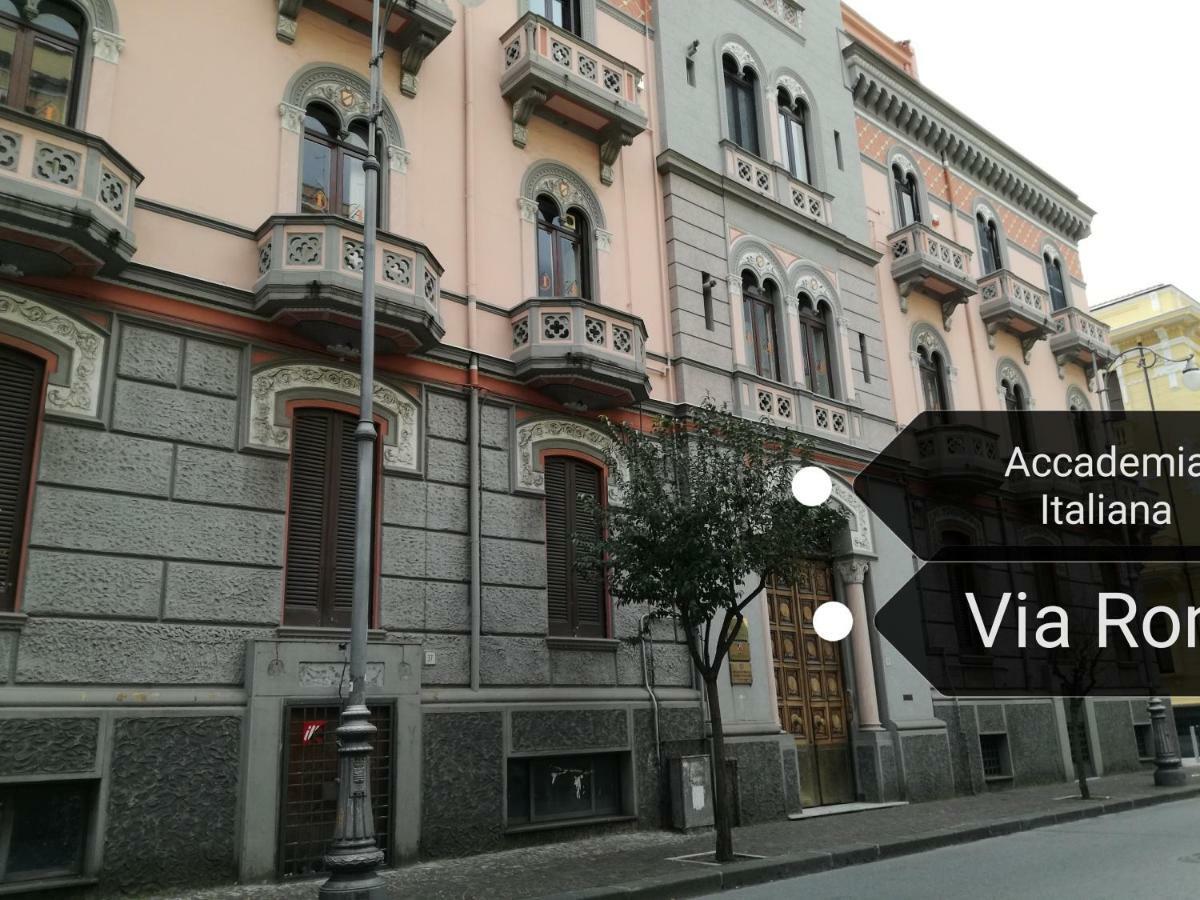 In Via Roma Bed & Breakfast Салерно Екстериор снимка