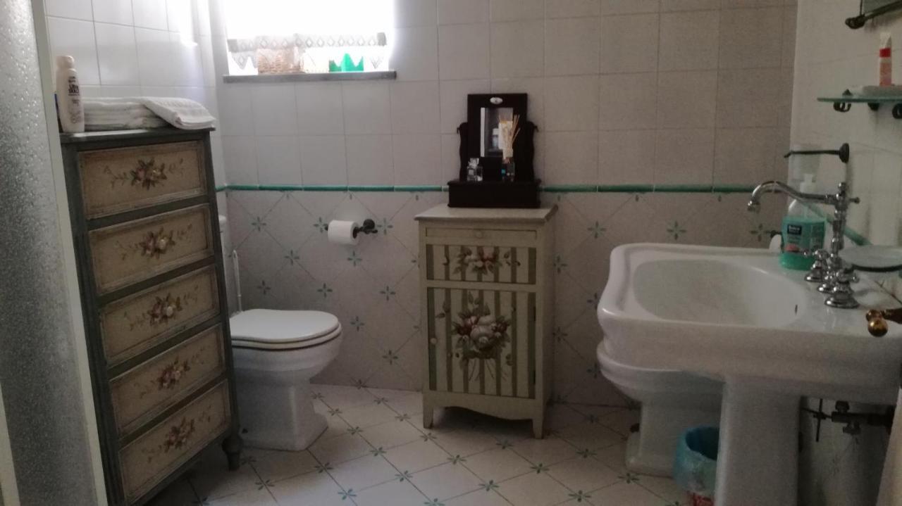 In Via Roma Bed & Breakfast Салерно Екстериор снимка
